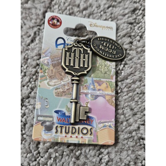 Disney Accessories - DLP Disneyland Hollywood Tower of Terror Hotel Key